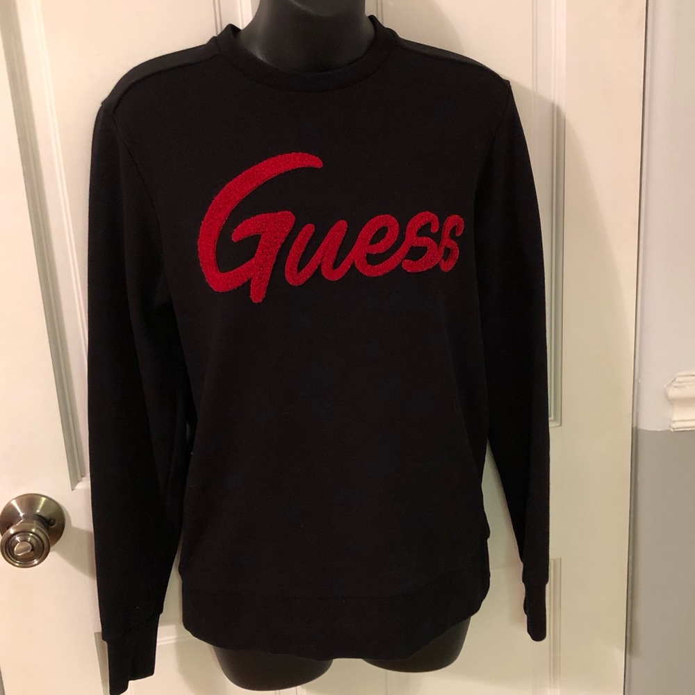 Guess women’s crew neck sweatshirt size xs. - Picture 1 of 3